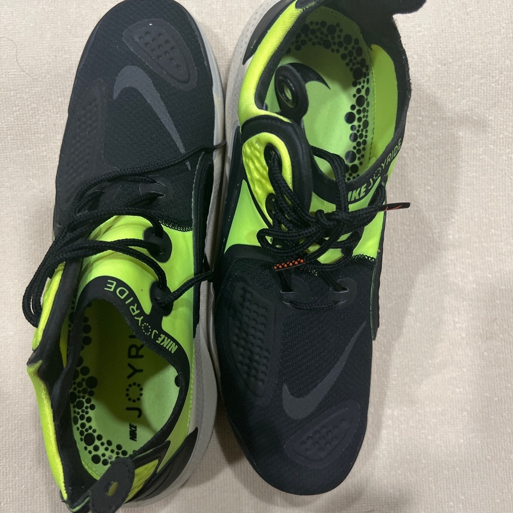 Nike Joy Ride CC3 setter - Men’s Sz 12.5